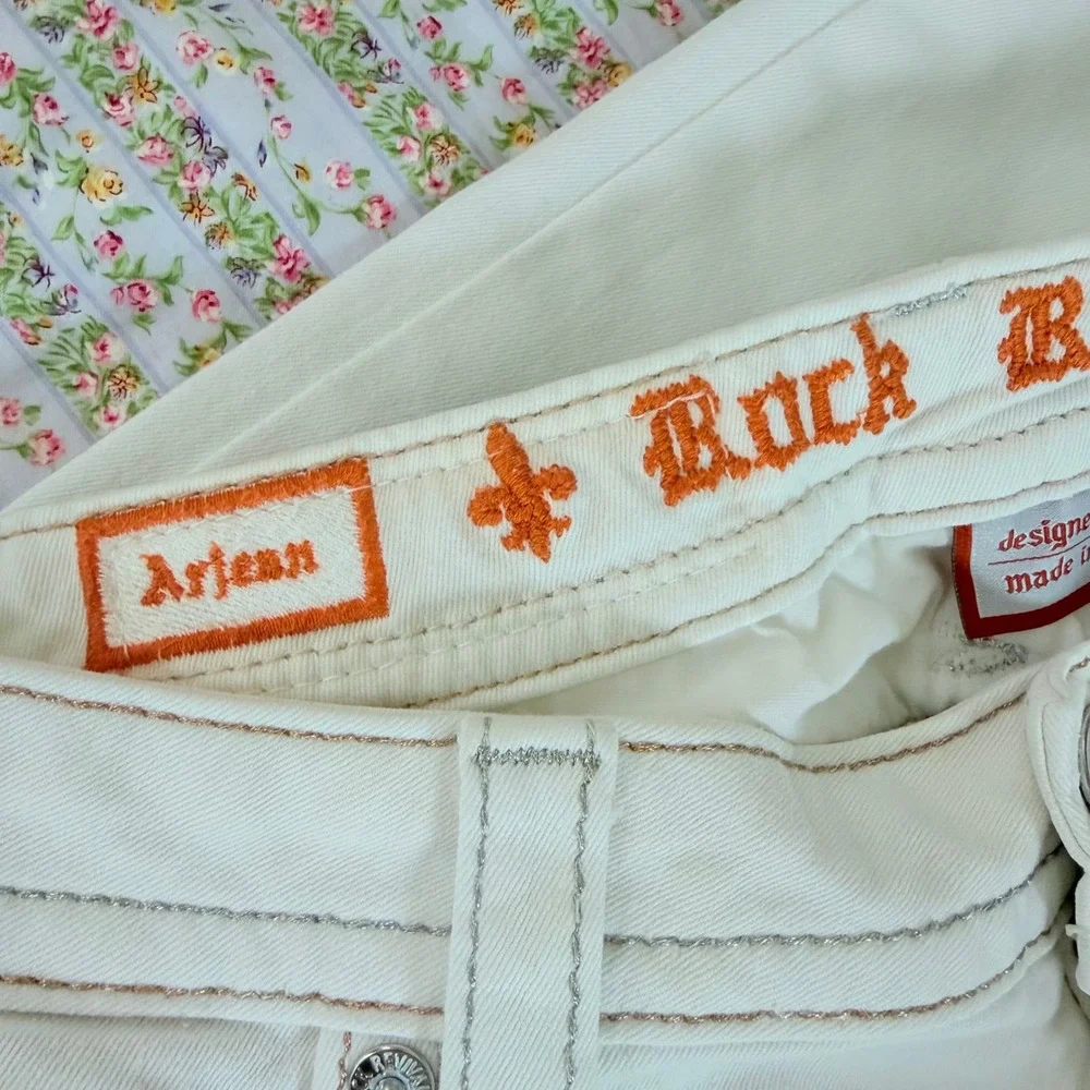 Rock Revival women's Arjean White Distressed Skinny‎ Jeans Thick Stitch 31